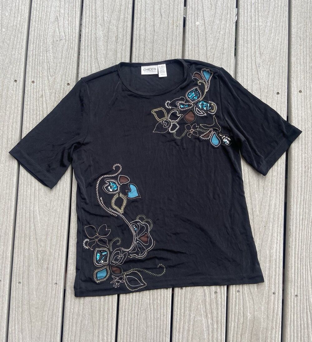 Chico’s Travelers Size 2 L Black Embroidered Applique Top Floral Stretch Boho